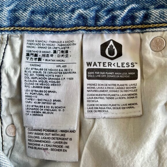 Levi's Low Pro Medium Wash Soft Denim Jeans | Size 26 - Picture 9 of 10